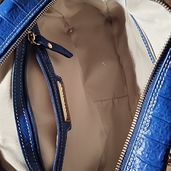 Valentina blue leather bag with chain shoulder strap and tassel. NWT. - Picture 7 of 13